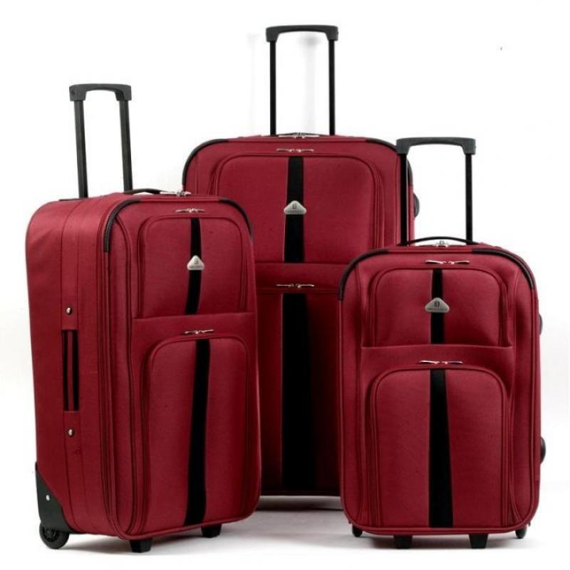 3 delig kofferset met trolley en wielen kleur rood - koffers