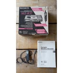 Sony minidisc MZ-R37