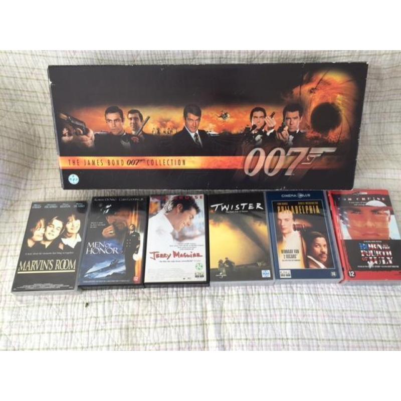 VHS speelfims o.a. James Bond collectie