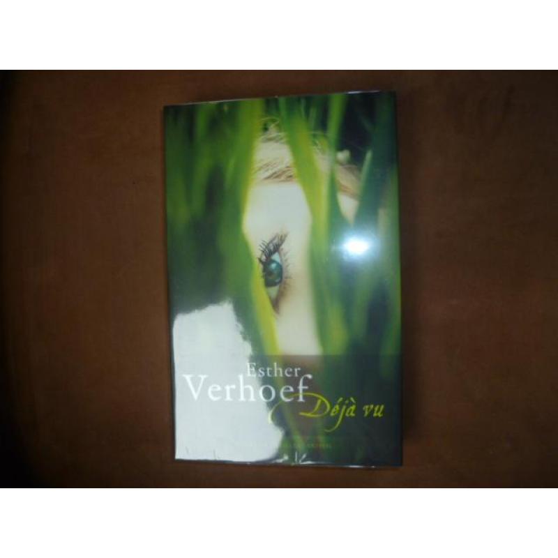 3 boeken Esther Verhoef Close -up- Rendez vous- Deja vu