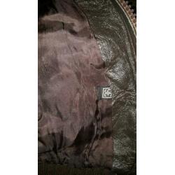 Kleding maat 36 met o.a. vintage leren jasje, broek, jurk