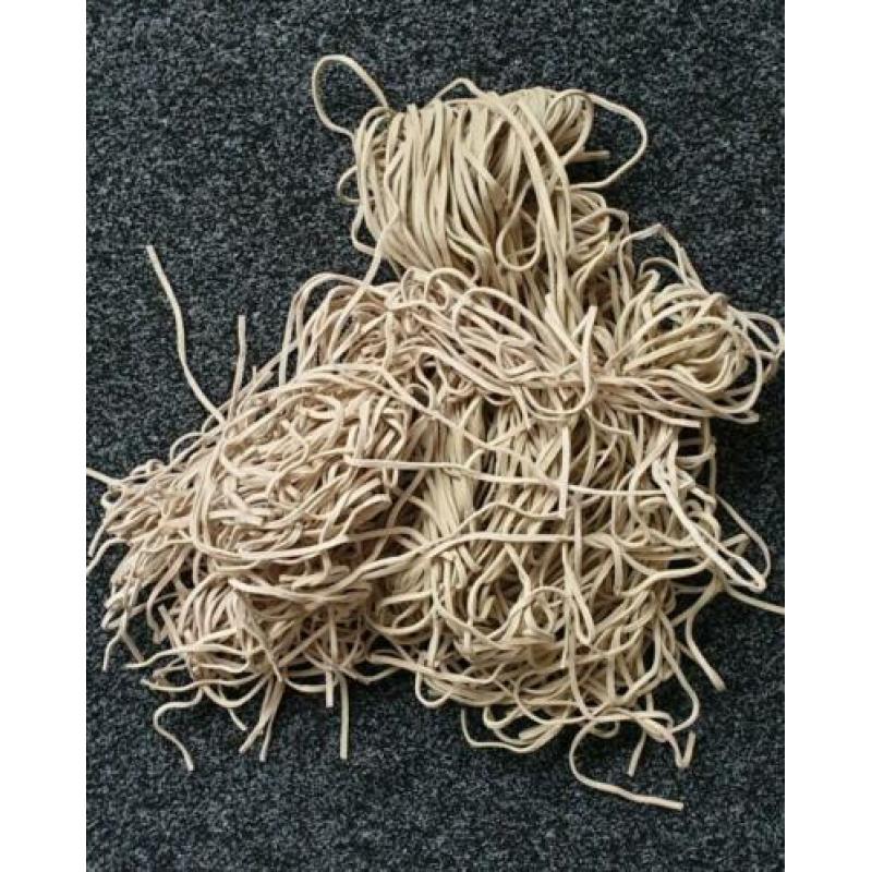 60x BEIGE knooptouwtjes suède knutsel touw bandjes 90cm 3mm