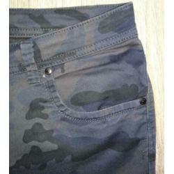 Denim & Co camouflage/army jeans maat 44