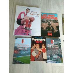 Diverse Feyenoord jaarboeken, biografieën en naslagwerken