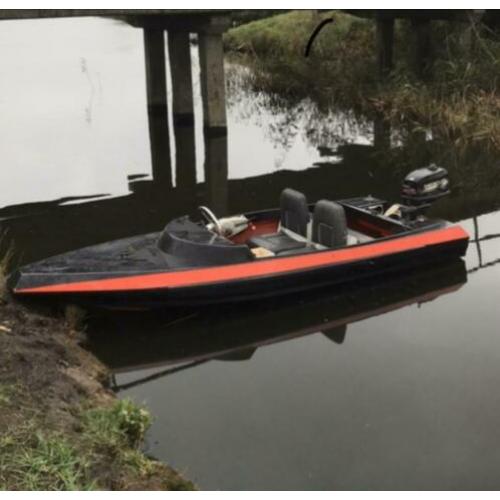 Spitfire speedboot met 4 pk mercury 2 takt en trailer