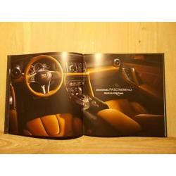 Nissan GT-R folder (2017)