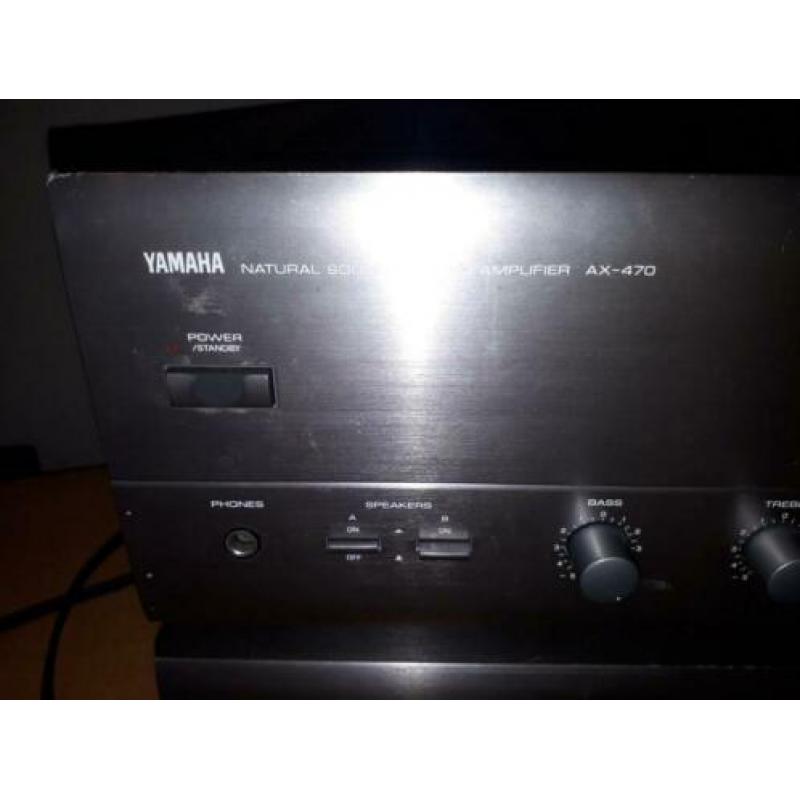 Yahaha ax-470 versterker cdx-1060 cd speler
