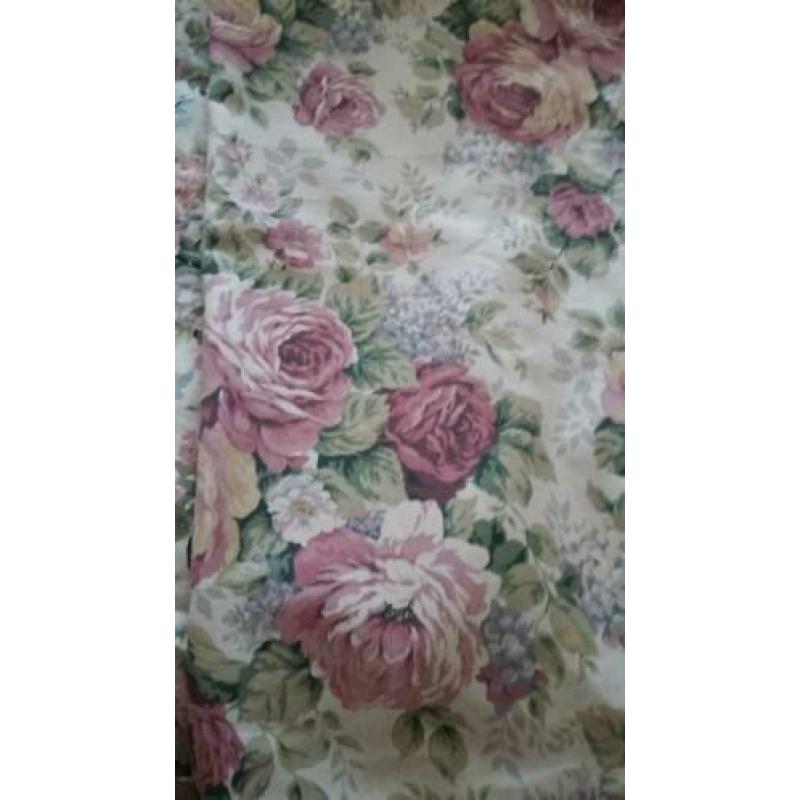 lap stof rozen145 x 118 cm nieuw