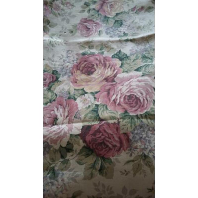 lap stof rozen145 x 118 cm nieuw