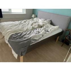 Home Made Bed met Matrassen 210x180