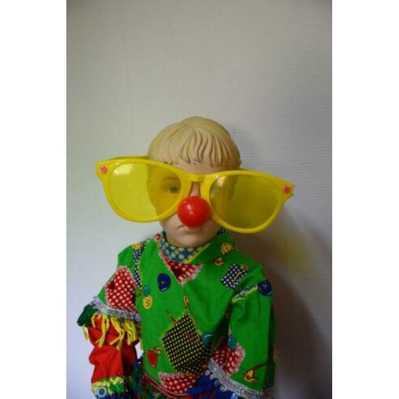 Verkleedkleren: Clownsjurkje met neus en bril maat 110/116