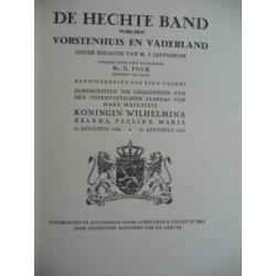 boek -DE HECHTE BAND- Tusschen Vorstenhuis en Vaderland
