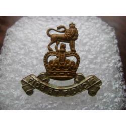 UK Cap Badge Royal Army Pay Corps (RAPC) British Army
