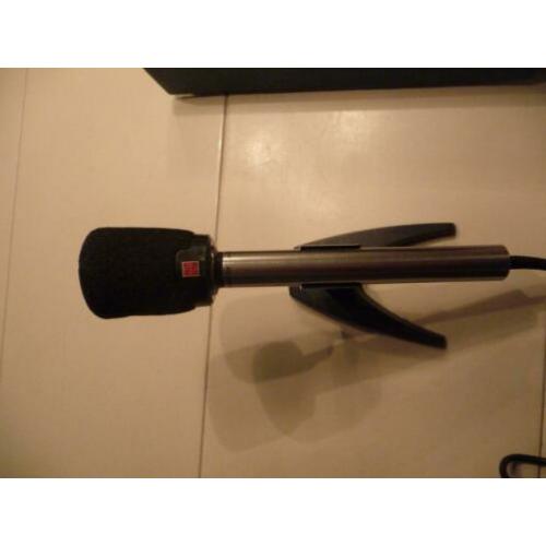 microfoon National WM 650