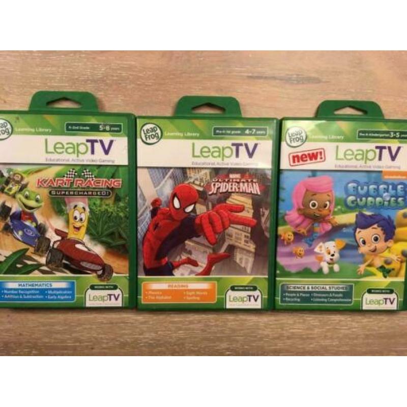 Leapfrog game console with games