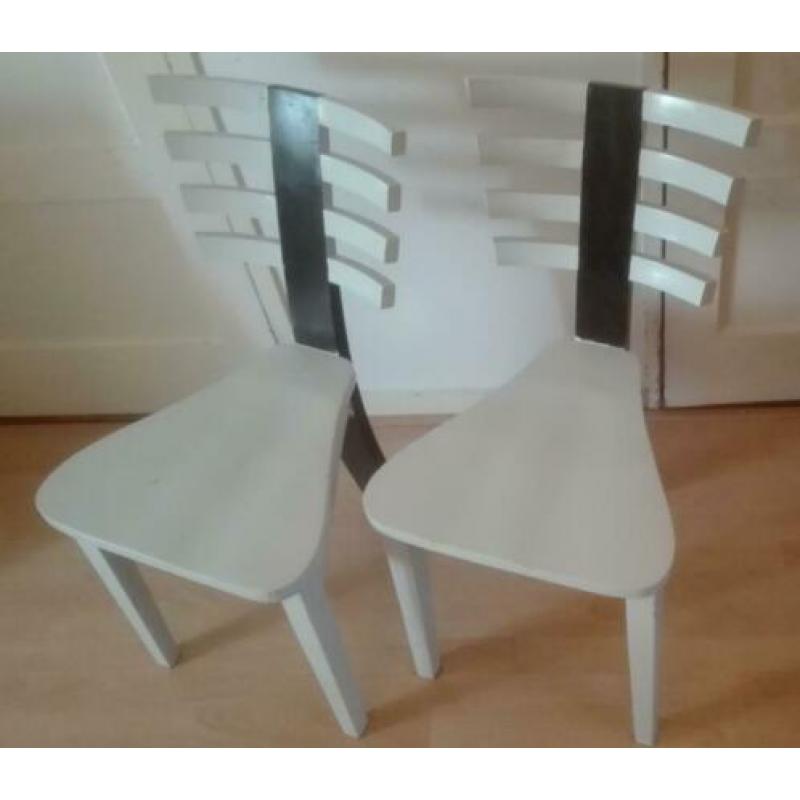 Twee bijzondere stoelen
