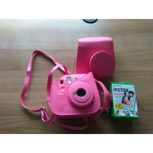 Instax mini camera roze met hoes en 1 pak instaxfilm