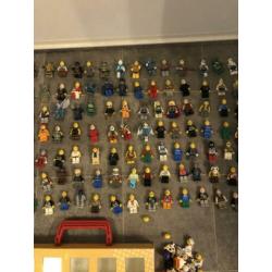 Lego poppetjes/ minifiguren 142 stuks