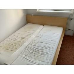 GRATIS: IKEA bed (2,20x1,60m)