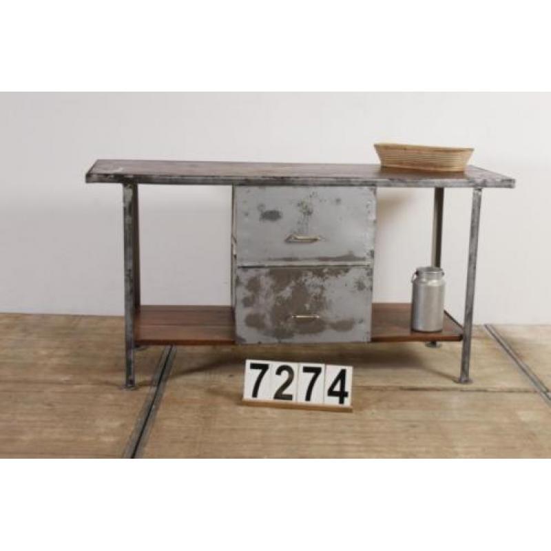 Industrieel vintage werkbank/dressoir/toonbank nr.7274